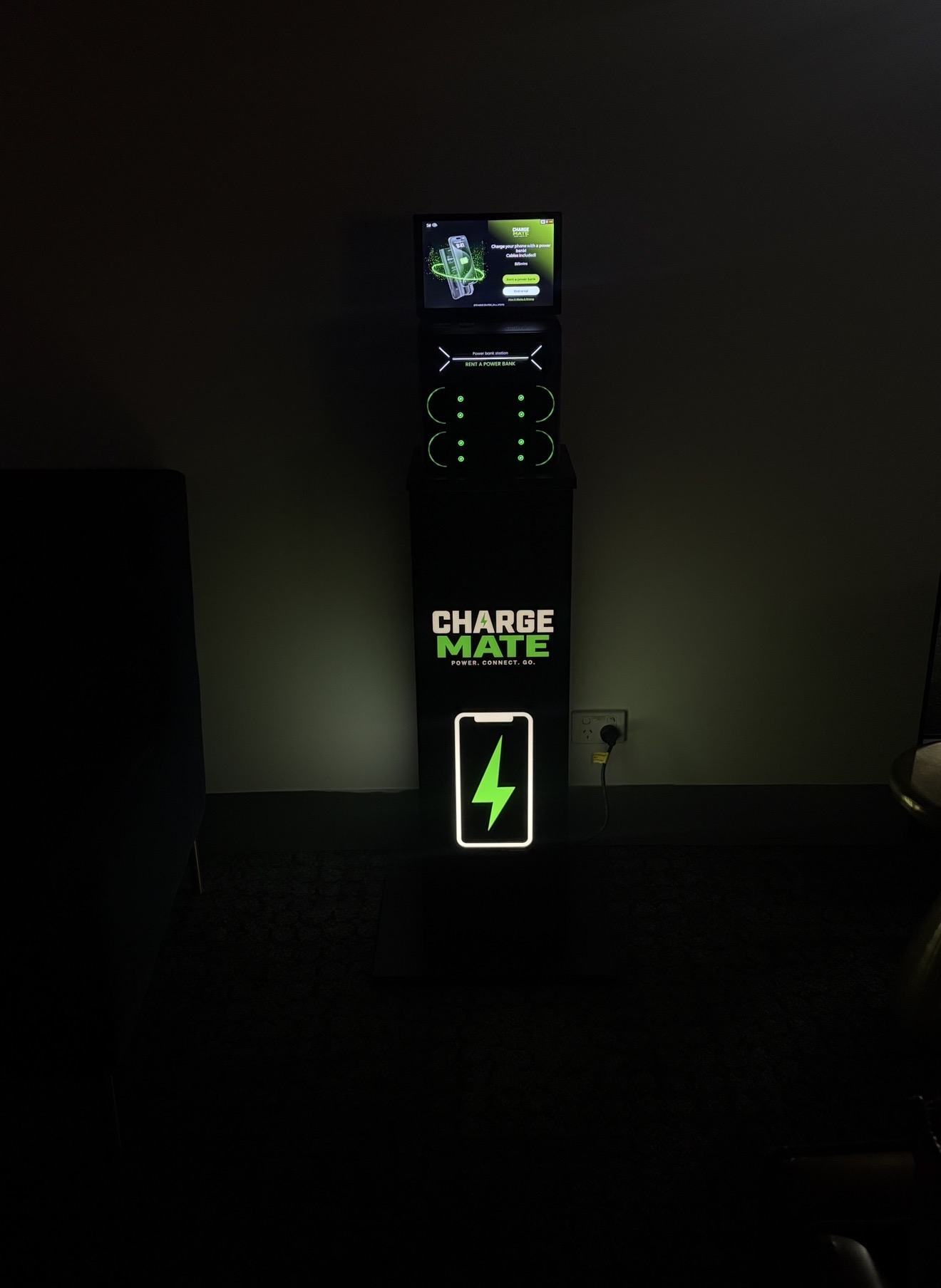 Illuminated ChargeMate station